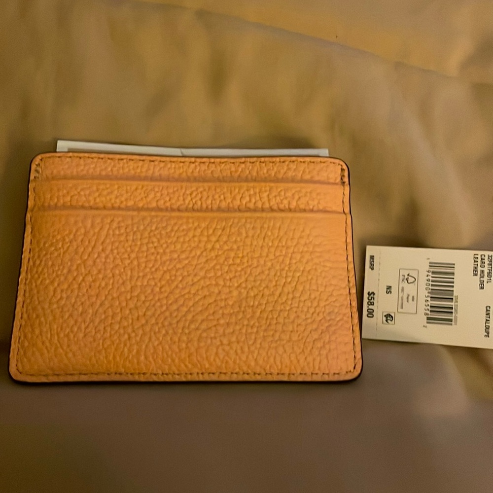 MICHAEL KORS
Large Pebbled Leather Card Holder Case
Electric Pink 
NWT